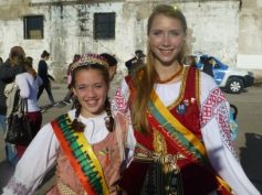 ARGENTINOS LIETUVIAI DALYVAVO “IMIGRANTŲ ŠVENTĖJE” BERISE