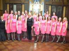 VILNIAUS UNIVERSITETO MERGINŲ CHORAS „VIRGO” KONCERTAVO ARGENITINOJE IR URUGVAJUJE
