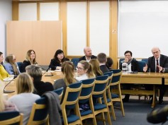 Lietuvių bendruomenės susitiko su Norvegijos Parlamento politikais