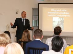 Ukmergės rajono savivaldybės mero padėka Pasaulio Lietuvių Bendruomenei