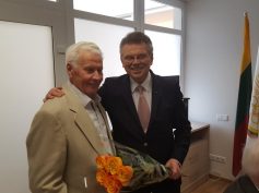 Kauniečiui Artūrui Poviliūnui suteiktas Pasaulio lietuvių sporto ambasadoriaus vardas