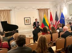 Lietuvos ambasadoriaus vardo fondas ateities lyderiams augins naujos kartos durbinus ir shimkus