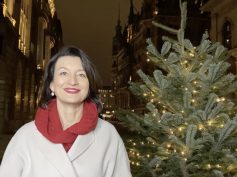 PLB pirmininkė Dalia Henke sveikina pasaulio lietuvius šv. Kalėdų proga
