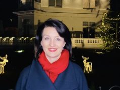 PLB pirmininkė Dalia Henke sveikina pasaulio lietuvius šv. Kalėdų proga