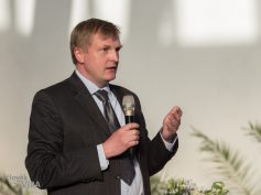 Lietuvių kalbos institutas kviečia į nuotolinę doc. habil. dr. Iljos Lemeškino paskaitą „Martyno Mažvydo knygos ir jų akrostichai“