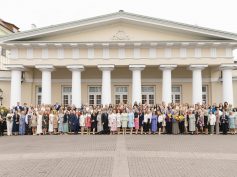 Prezidentūroje paminėta Lituanistinės mokyklos diena: apdovanoti iškilūs užsienio lietuviai