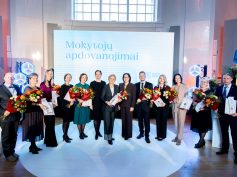 Įteiktos Metų mokytojo, Meilės Lukšienės, Lituanistinio švietimo mokytojo premijos