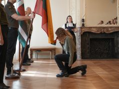 Briuselyje ir Hamburge šaulio priesaiką davė 23 užsienio lietuviai