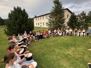 Užsienio lietuvių jaunimas kviečiamas į keturių dienų teatro stovyklą Italijoje