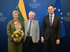 Garbės ženklo „Už pasaulio lietuvių nuopelnus Lietuvai“ medalis įteiktas JAV lietuviui Jonui Žmuidzinui